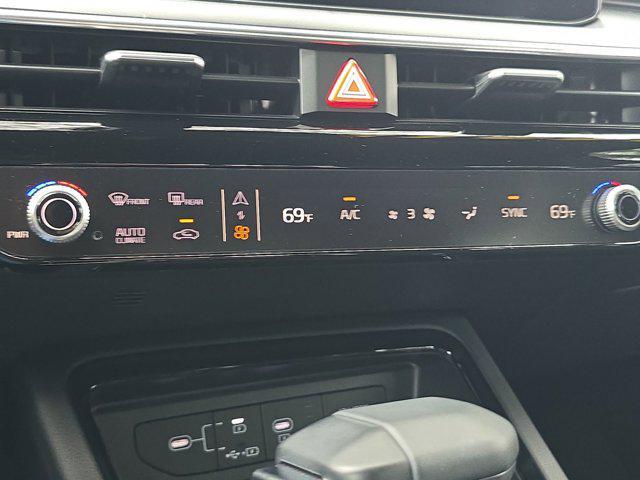 used 2025 Kia K5 car, priced at $30,000