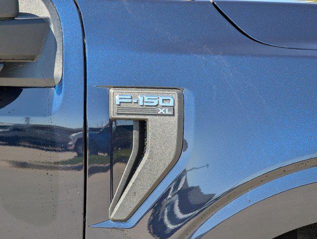 new 2025 Ford F-150 car, priced at $40,705