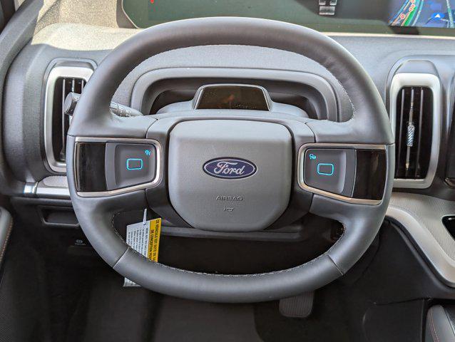 new 2025 Ford Expedition car, priced at $67,212