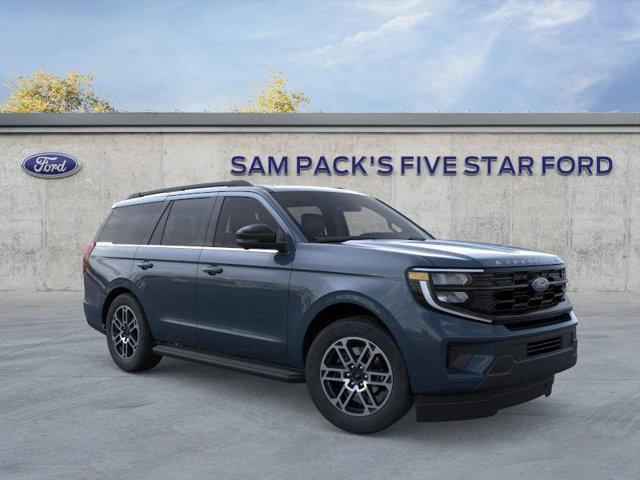 new 2025 Ford Expedition car, priced at $67,212
