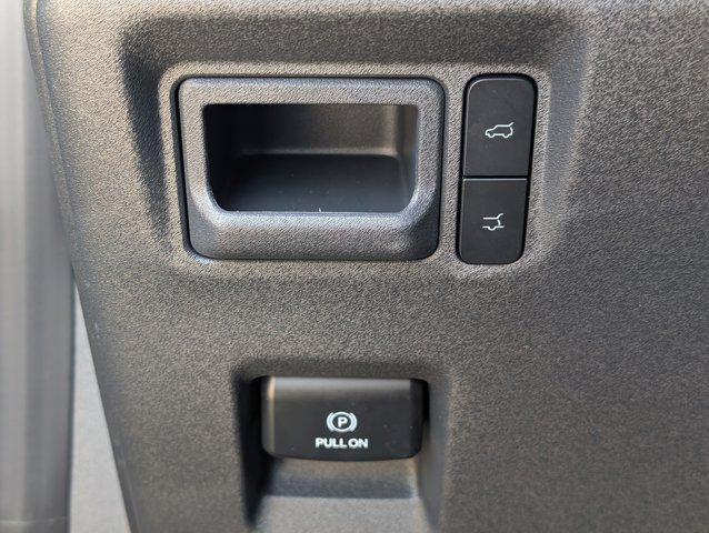 new 2025 Ford Expedition car, priced at $67,212
