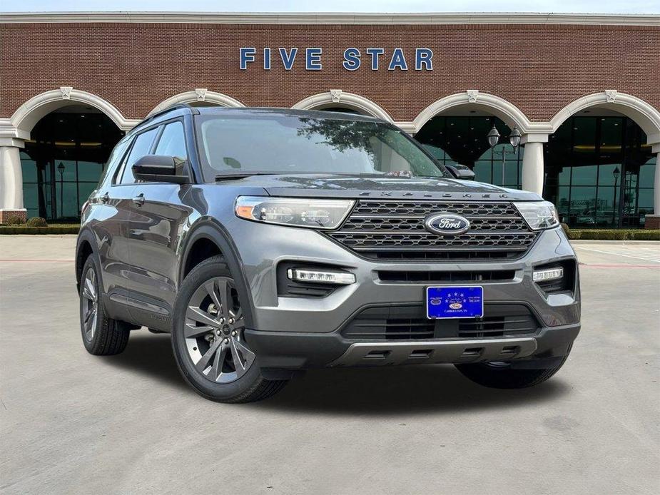new 2024 Ford Explorer car, priced at $45,398