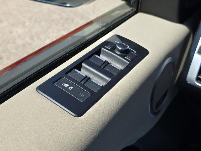 used 2017 Land Rover Discovery car, priced at $23,500