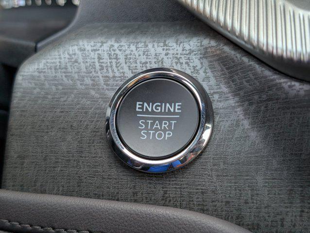 new 2025 Ford Explorer car, priced at $52,981
