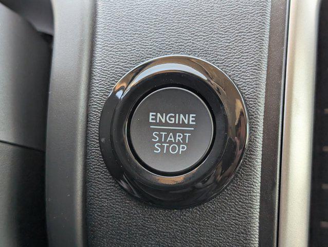 new 2025 Ford Expedition car, priced at $67,526