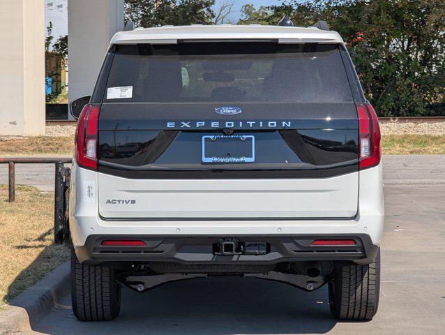 new 2025 Ford Expedition car, priced at $67,526