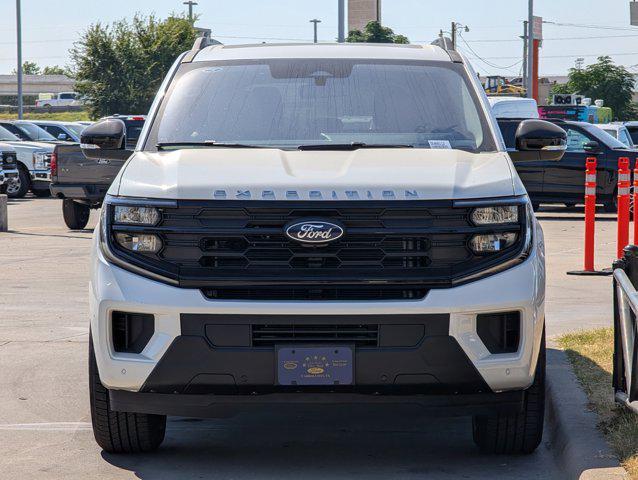new 2025 Ford Expedition car, priced at $67,526