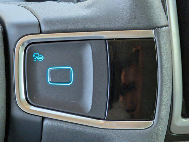 new 2025 Ford Expedition car, priced at $67,526