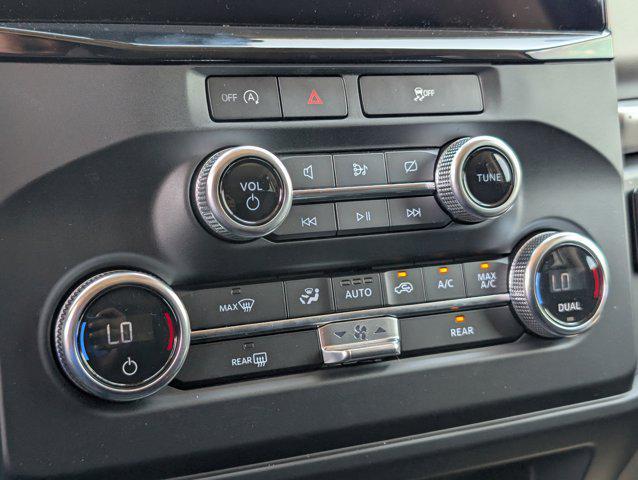 new 2024 Ford Expedition car, priced at $52,770