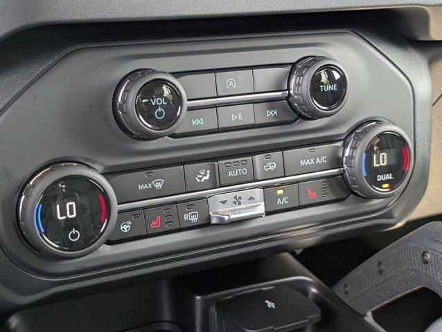 new 2025 Ford Bronco car, priced at $59,701