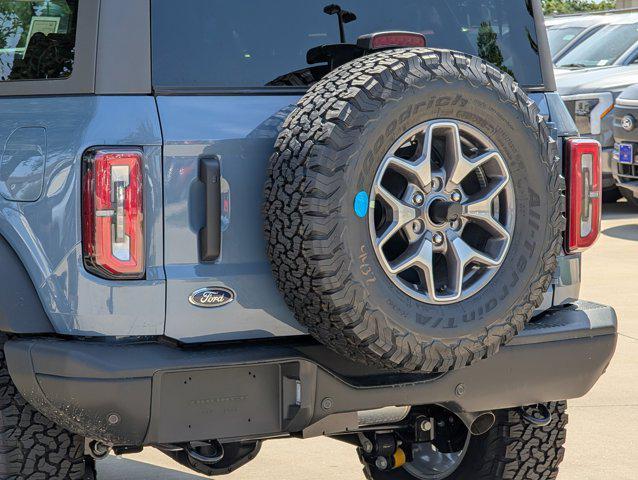 new 2025 Ford Bronco car, priced at $59,701
