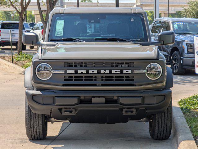 new 2025 Ford Bronco car, priced at $41,453