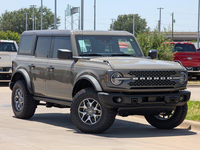 new 2025 Ford Bronco car, priced at $59,095