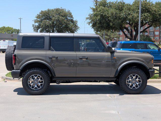 new 2025 Ford Bronco car, priced at $59,095