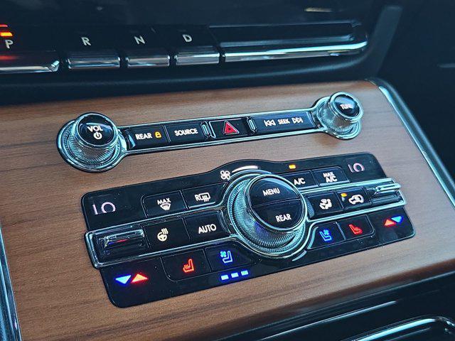 used 2020 Lincoln Aviator car, priced at $25,000