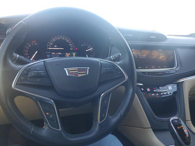 used 2017 Cadillac XT5 car, priced at $16,000