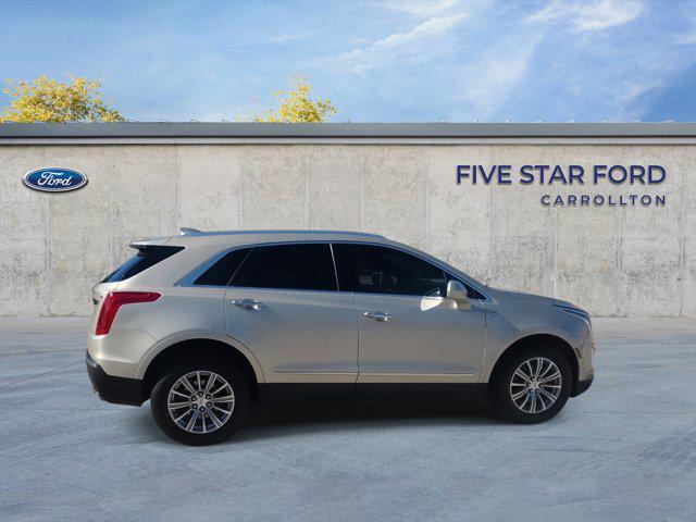 used 2017 Cadillac XT5 car, priced at $16,000