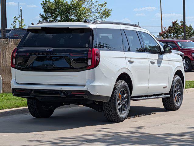 new 2025 Ford Expedition car, priced at $79,184