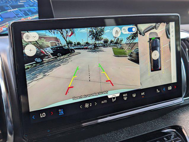 new 2025 Ford Expedition car, priced at $79,184