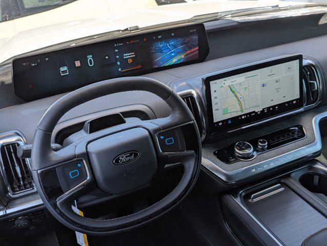new 2025 Ford Expedition car, priced at $79,184