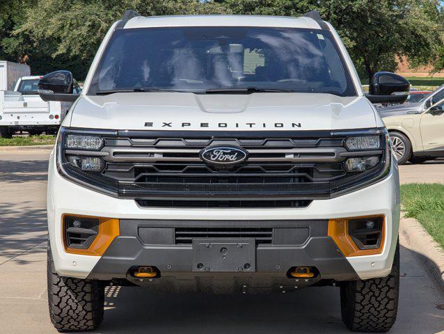 new 2025 Ford Expedition car, priced at $79,184