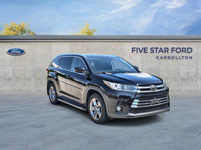 used 2017 Toyota Highlander car, priced at $28,500