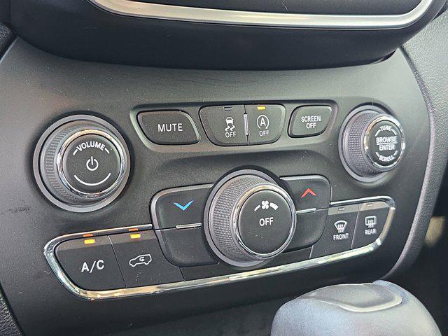 used 2021 Jeep Cherokee car, priced at $20,000
