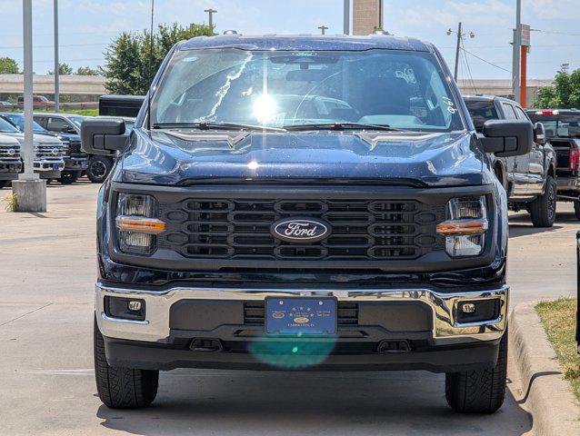 new 2025 Ford F-150 car, priced at $47,610