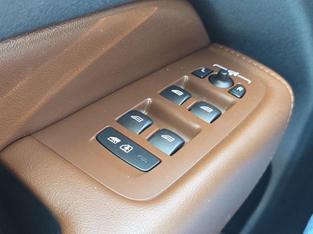 used 2019 Volvo XC60 car, priced at $24,000