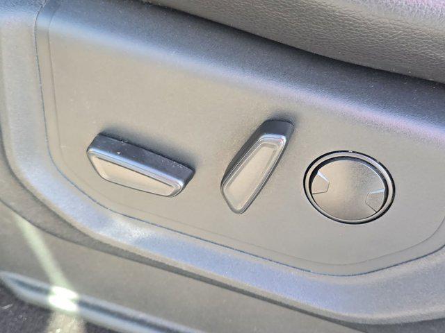 used 2021 Ford Expedition car, priced at $32,000