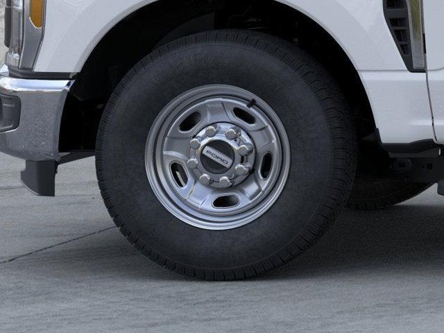 new 2025 Ford F-250 car, priced at $52,190