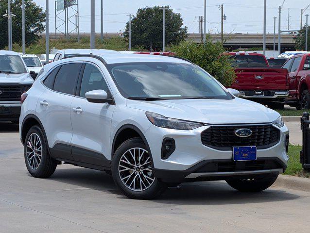 new 2025 Ford Escape PHEV car, priced at $37,728