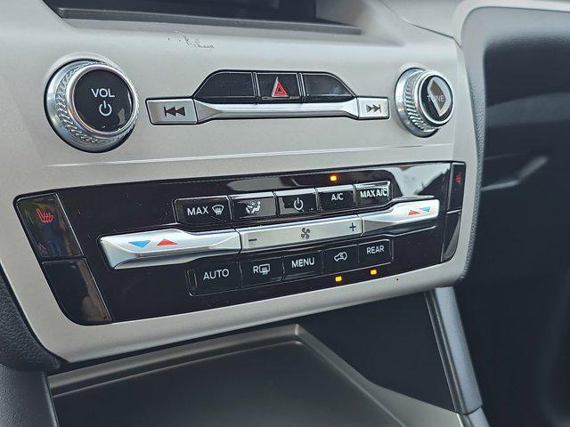 used 2023 Ford Explorer car, priced at $33,225