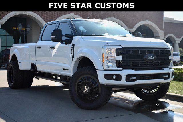 new 2025 Ford F-450 car, priced at $105,819