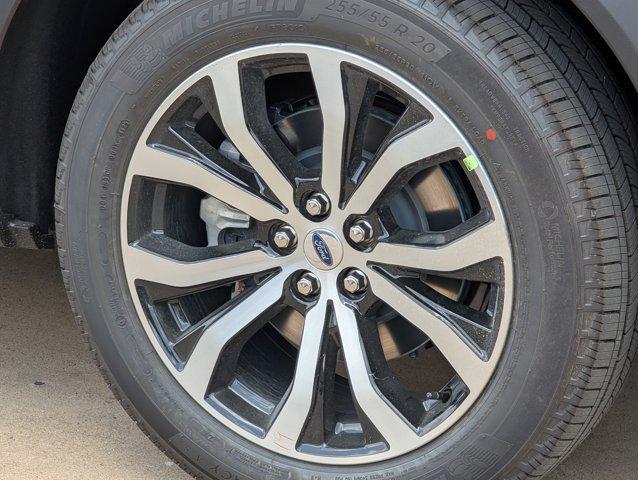 new 2025 Ford Explorer car, priced at $42,839