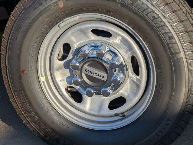 new 2025 Ford F-250 car, priced at $52,500