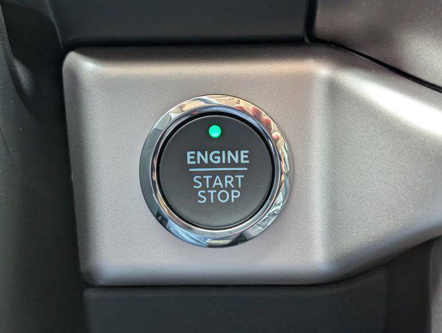 new 2024 Ford Expedition Max car, priced at $62,275