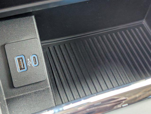 new 2024 Ford Expedition Max car, priced at $62,275