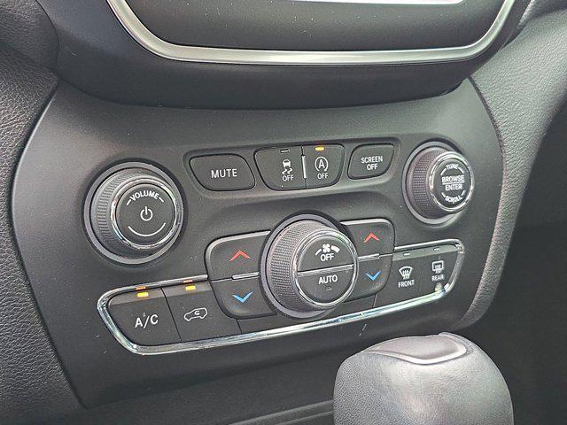 used 2021 Jeep Cherokee car, priced at $20,500