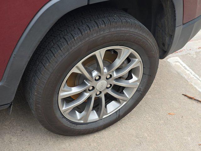 used 2021 Jeep Cherokee car, priced at $20,500