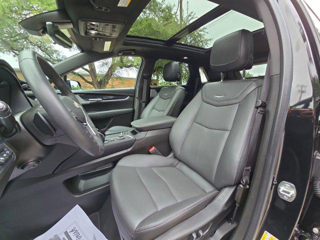 used 2024 Cadillac XT5 car, priced at $45,000