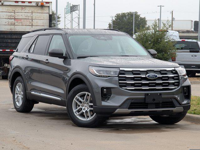 new 2025 Ford Explorer car, priced at $45,665