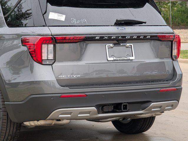 new 2025 Ford Explorer car, priced at $45,665