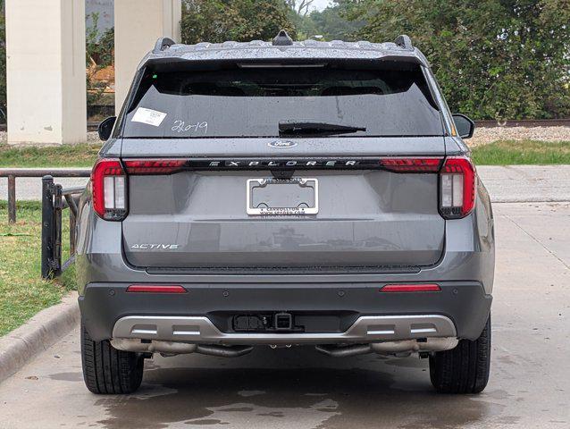 new 2025 Ford Explorer car, priced at $45,665
