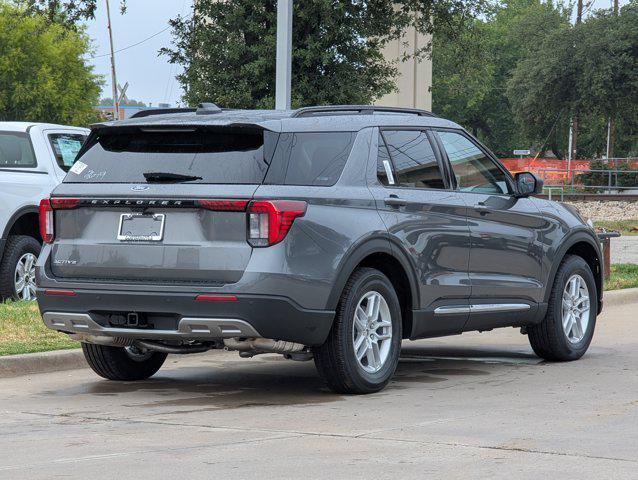 new 2025 Ford Explorer car, priced at $45,665