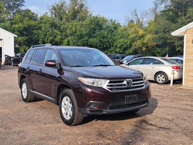 used 2013 Toyota Highlander car, priced at $8,795