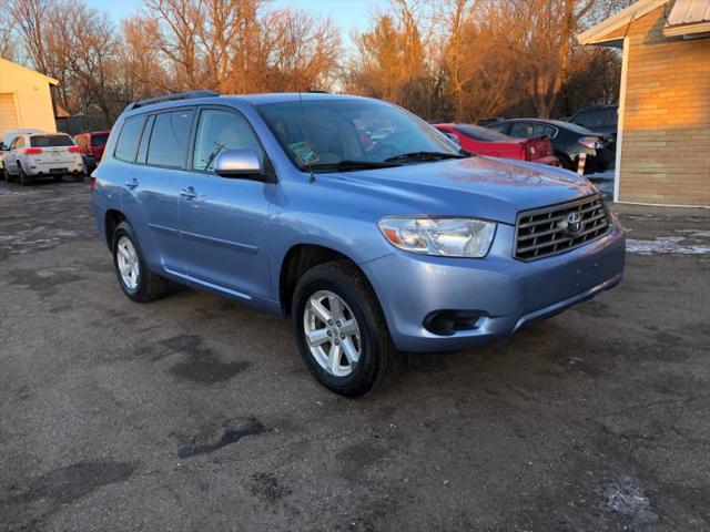 used 2010 Toyota Highlander car, priced at $8,995