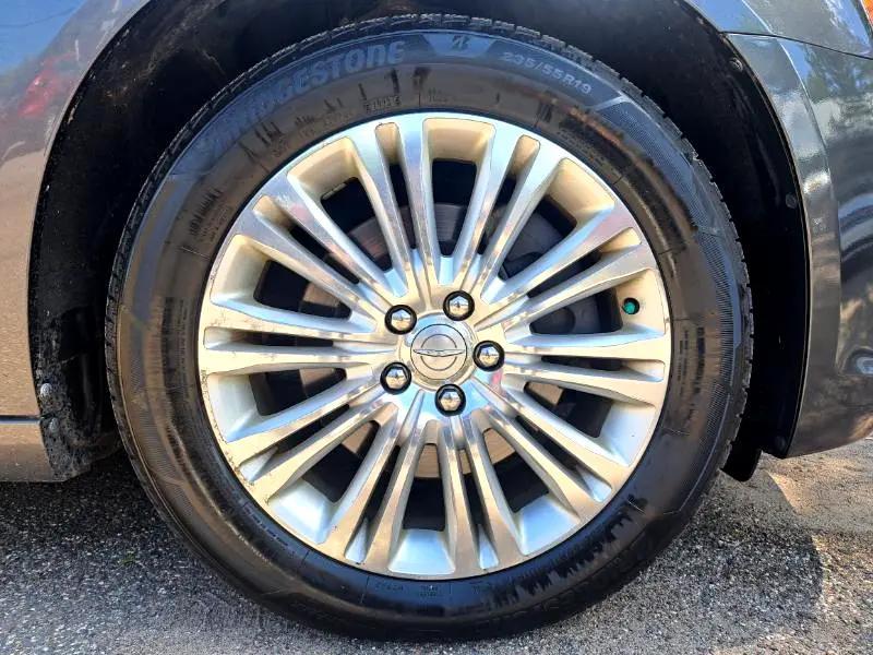 used 2013 Chrysler 300 car, priced at $9,495