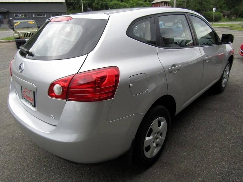 used 2009 Nissan Rogue car, priced at $10,995