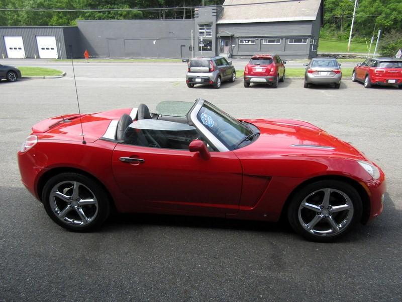 used 2008 Saturn Sky car, priced at $13,995